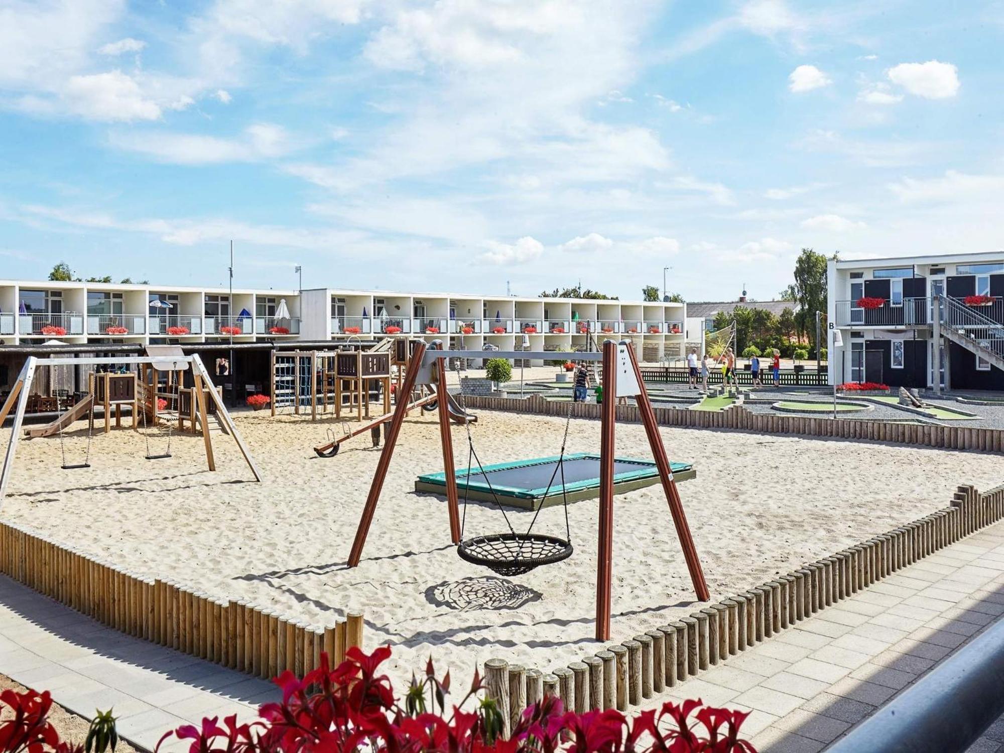5 Person Holiday Home On A Holiday Park In Glesborg Luaran gambar
